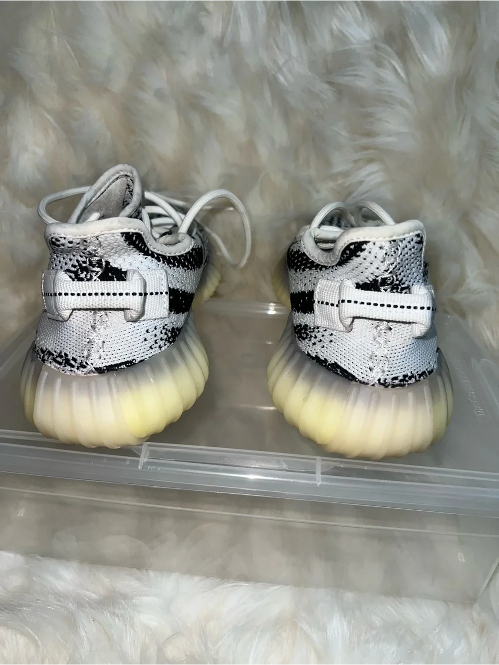 adidas Yeezy Boost 350 V2 Zebra CP9654 Men’s Size 5/Women’s Size 7